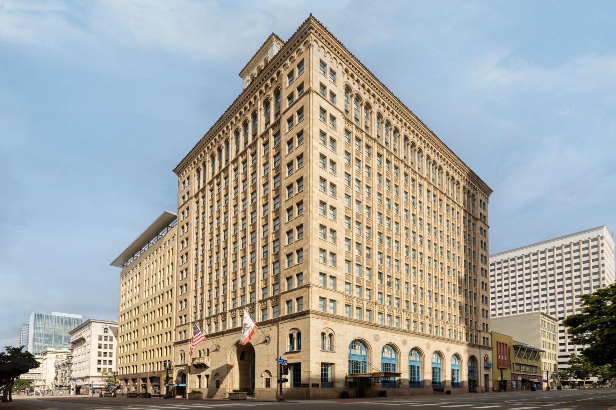Courtyard By Marriott San Diego Downtown Exterior foto