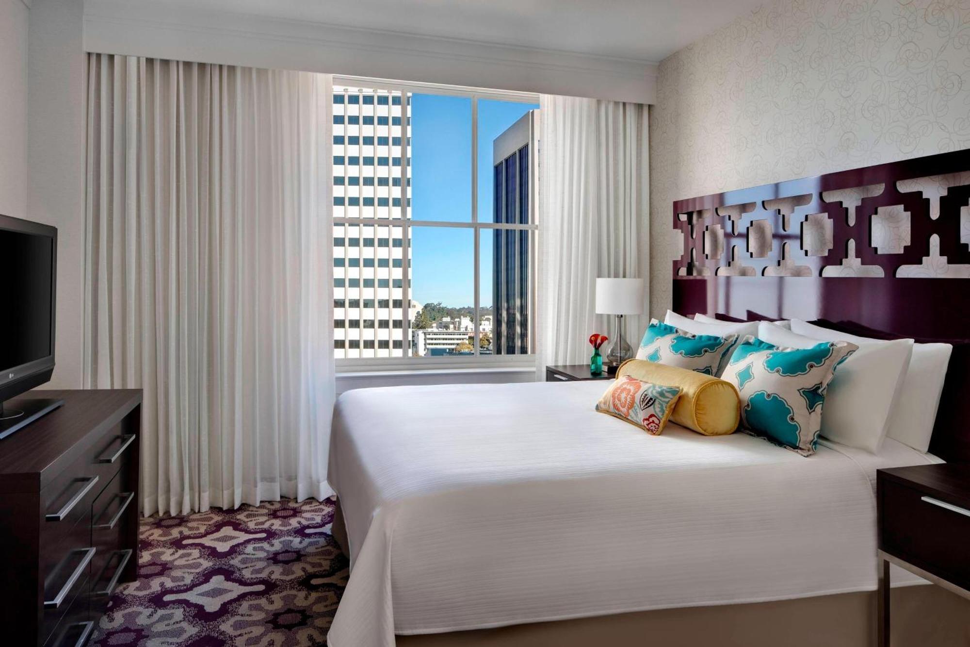 Courtyard By Marriott San Diego Downtown Exterior foto